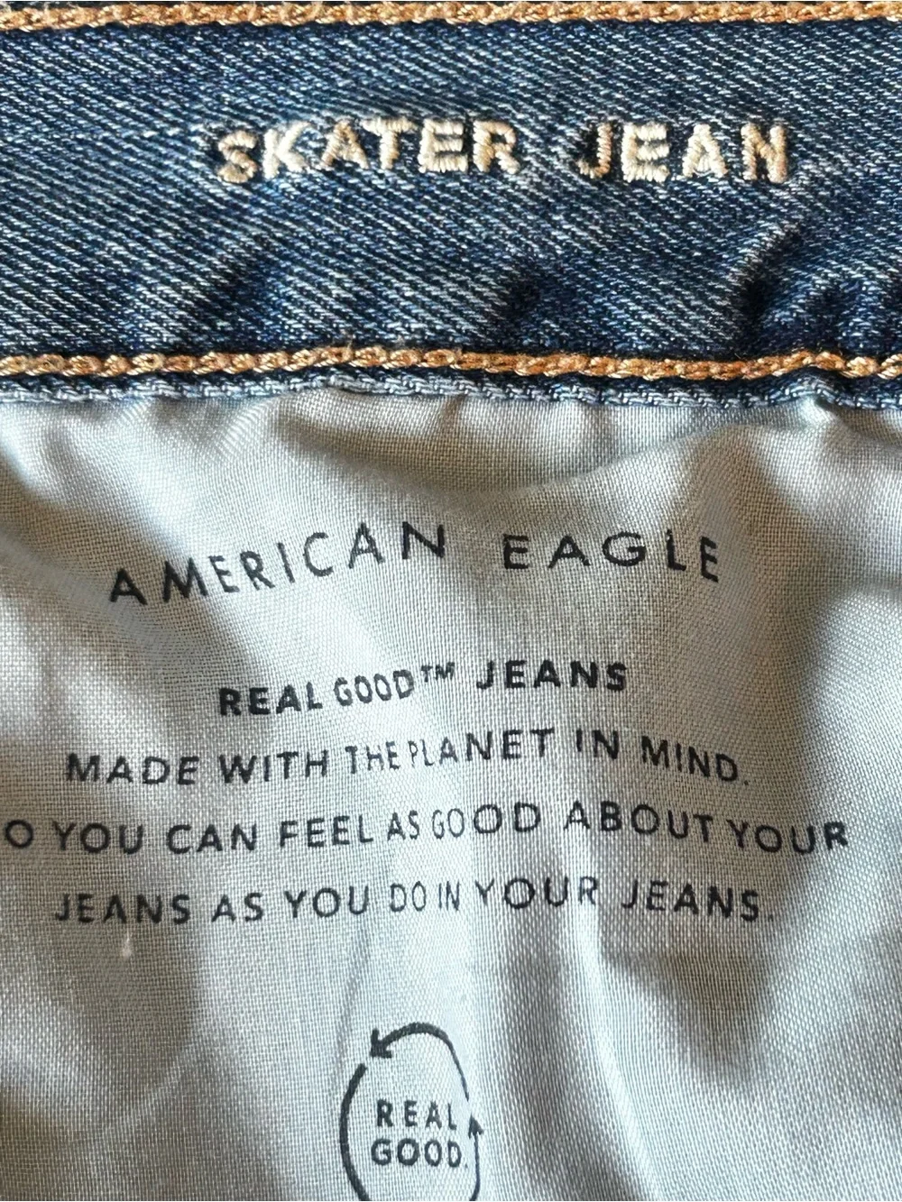 American Eagle Skater Jeans Women’s Size 12 High Rise Straight Leg Medium Wash - Picture 5 of 7